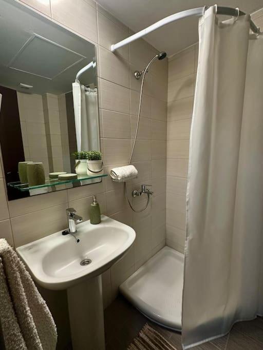 Appartement Eleni's Near The Airport